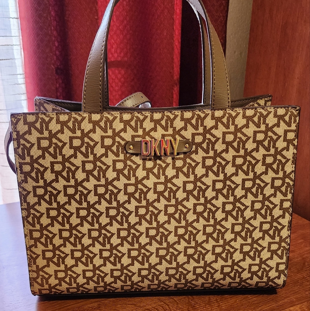 DKNY medium satchel bag